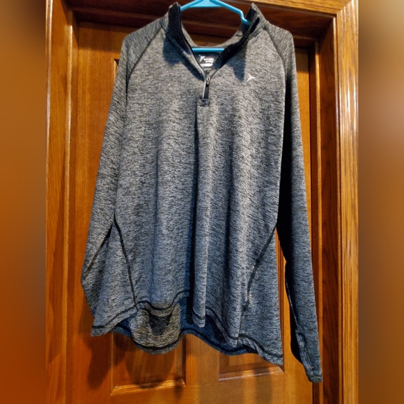 Old Navy Tops - Women's Old Navy, Size XXL Active, Go Dry, Long Sleeve, Work Out Top. Never worn